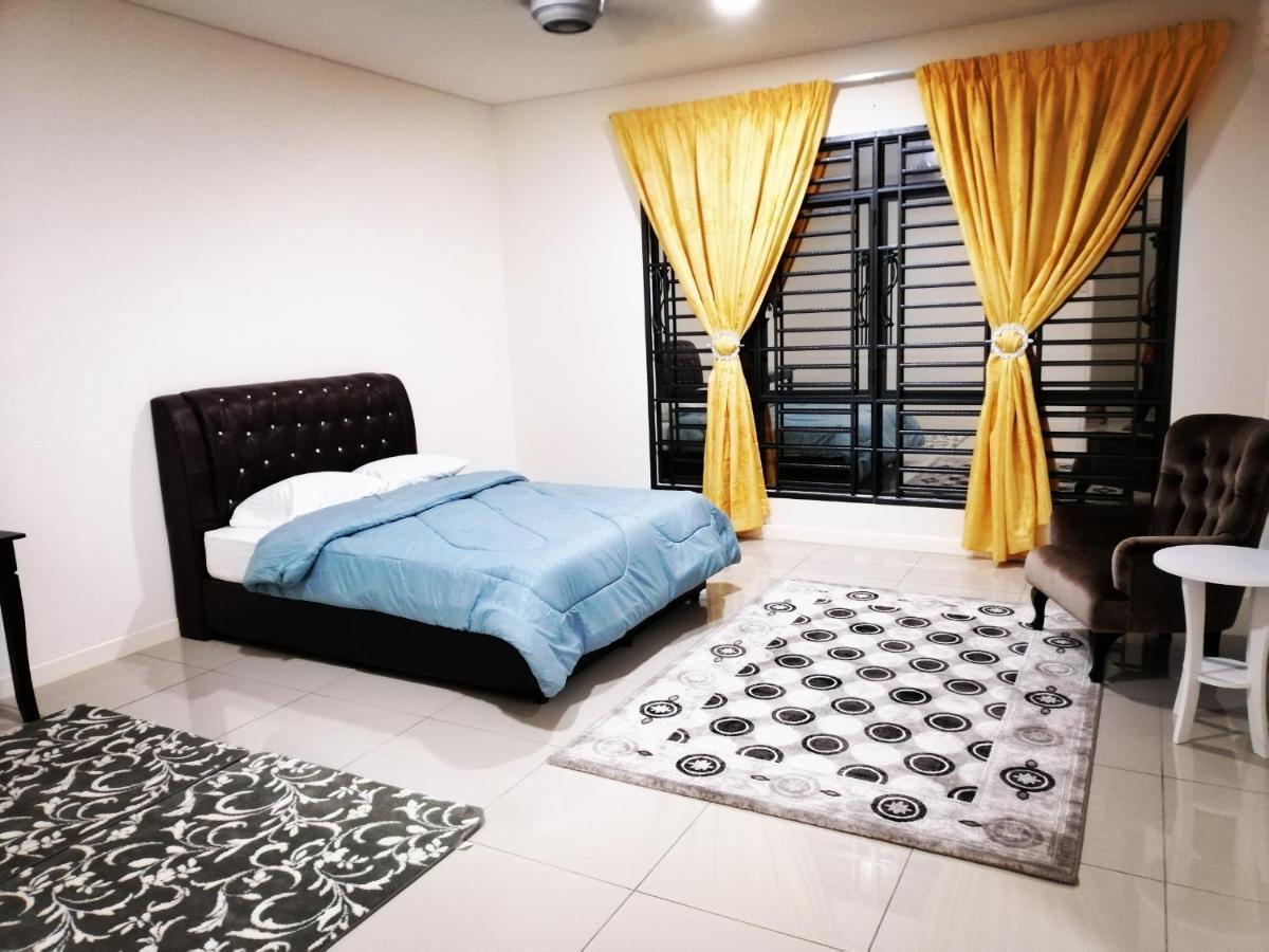 A&D Home-Stay @Kota Warisan, Σεπάνγκ Εξωτερικό φωτογραφία