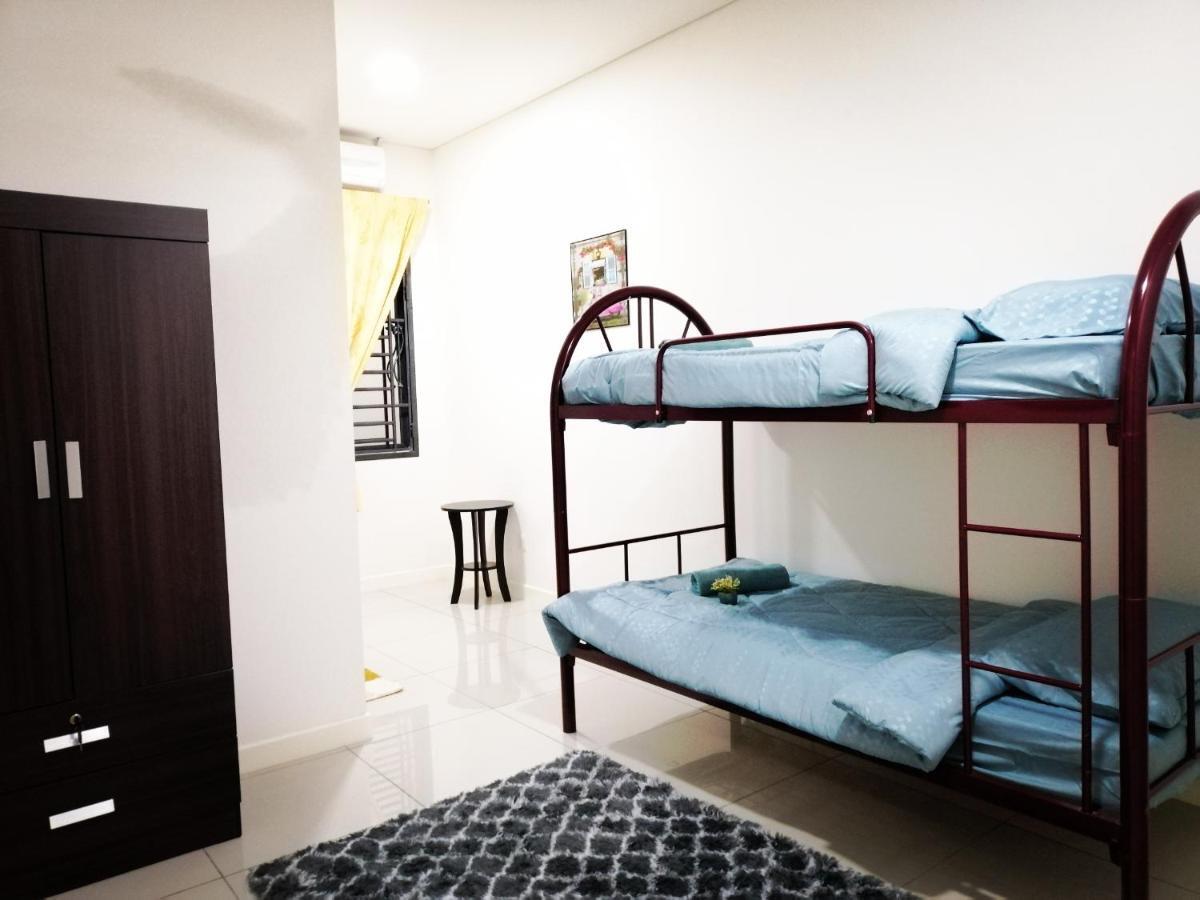 A&D Home-Stay @Kota Warisan, Σεπάνγκ Εξωτερικό φωτογραφία