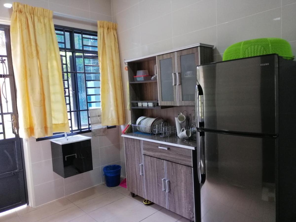 A&D Home-Stay @Kota Warisan, Σεπάνγκ Εξωτερικό φωτογραφία