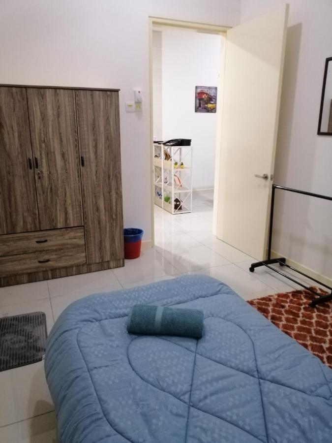 A&D Home-Stay @Kota Warisan, Σεπάνγκ Εξωτερικό φωτογραφία